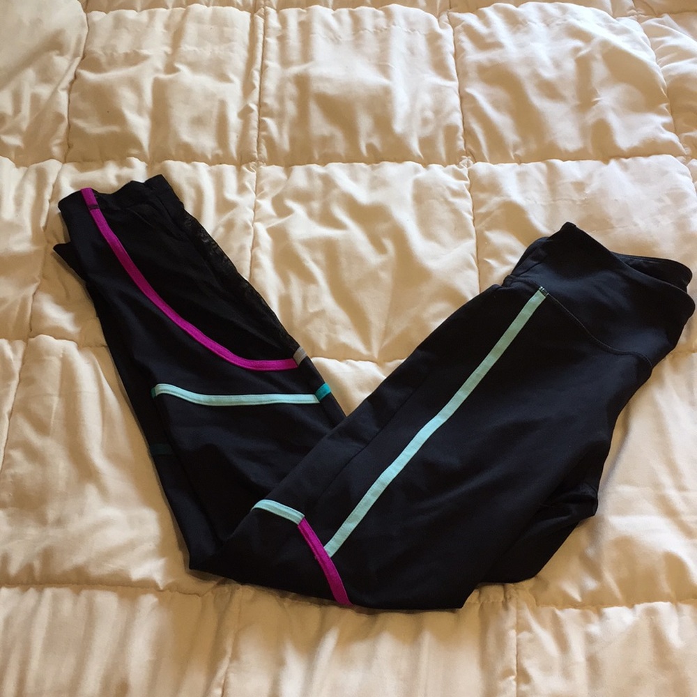 COPY - Fila Sport Mesh & Reflective Running Leggi… - Picture 2 of 6